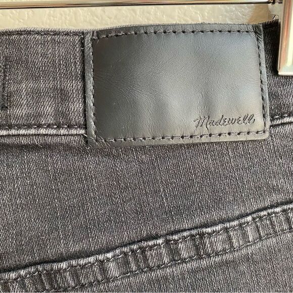 Madewell | 10” High-Rise Skinny Jeans with Distressed Hem, Size 23 - Picture 10 of 15